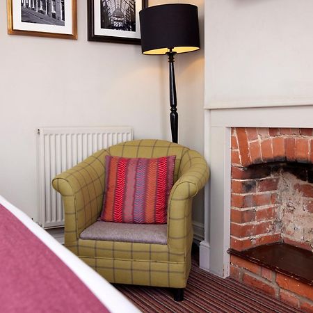 The Bushel By Greene King Inns Bury St. Edmunds Экстерьер фото